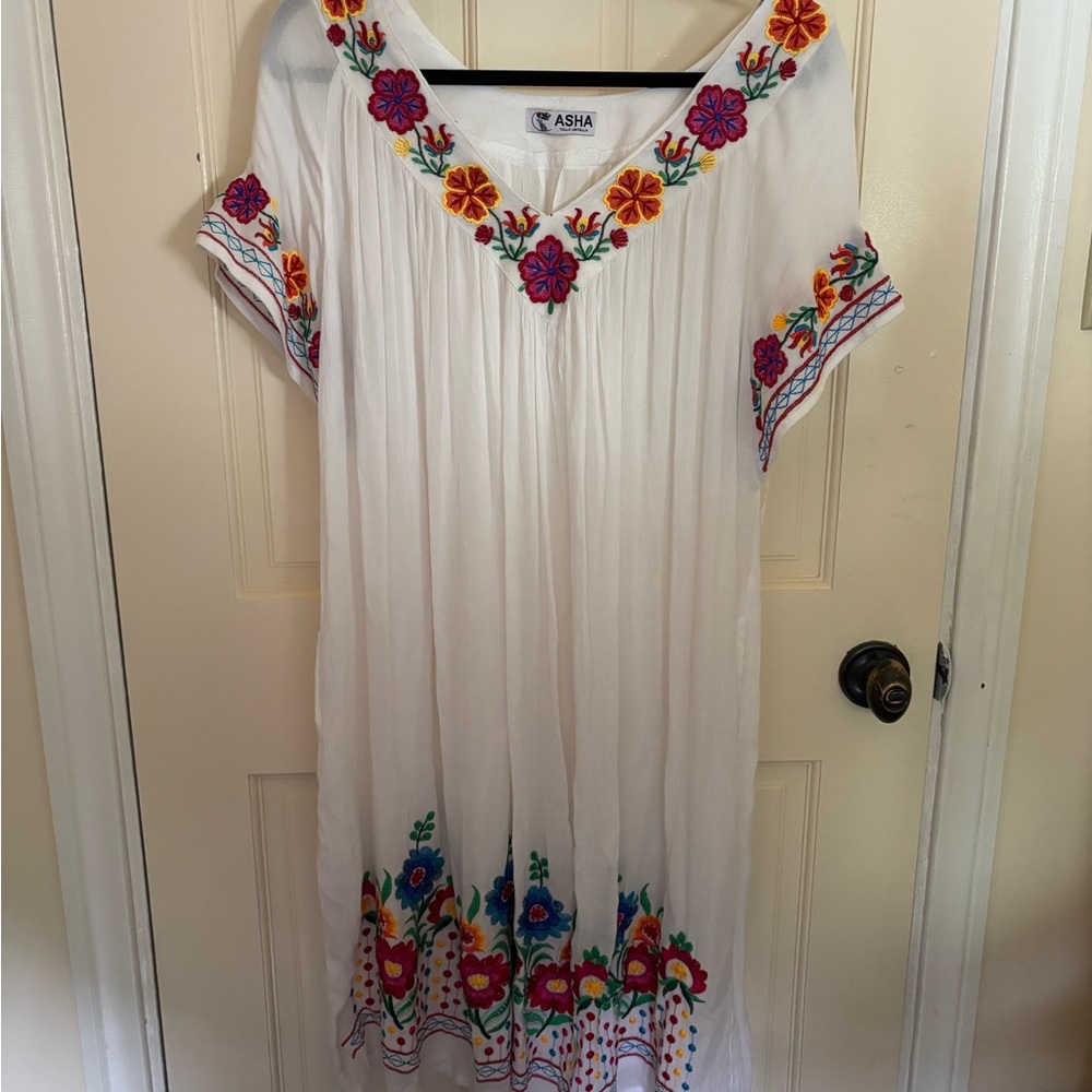 New ASHA White Floral Embroidered Dress